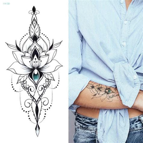 frauen mandala tattoo vorlagen|mandala tattoo wand.